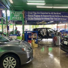 Hollywood Hand Car Wash & Detail Center