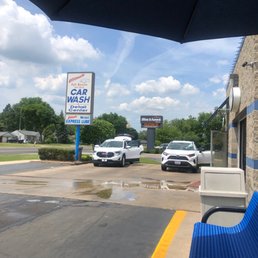 Ultimate Car Wash & Detail Center Belvidere Photos